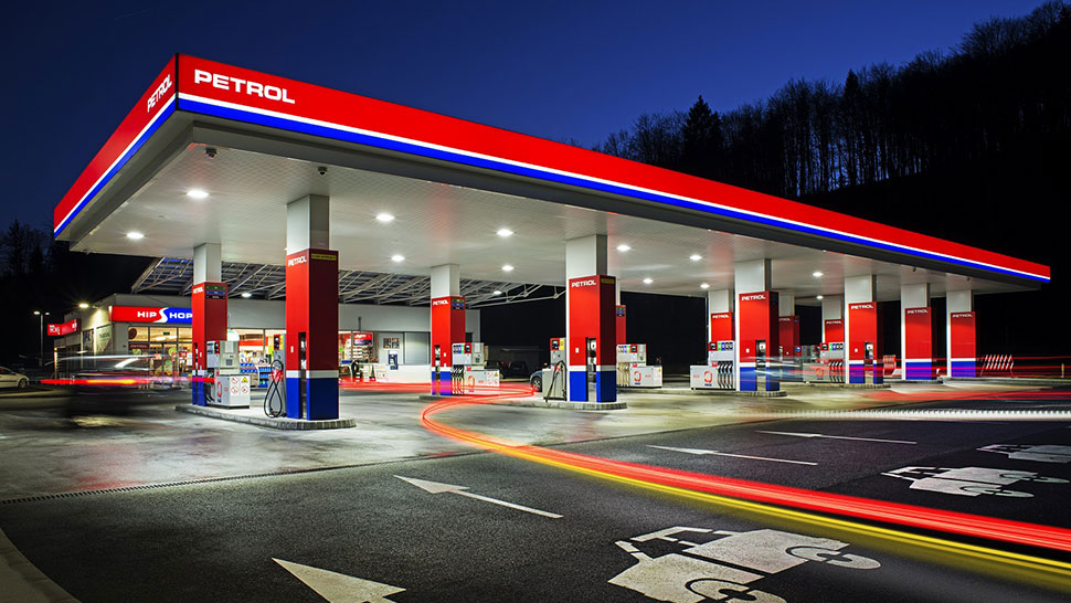 Po gume na benzinsku stanicu